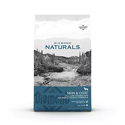 DIAMOND NATURALS Skin & Coat Real Meat Recipe Dry Dog Food with Wild Caught Salmon 15lb (9422_15_DND)