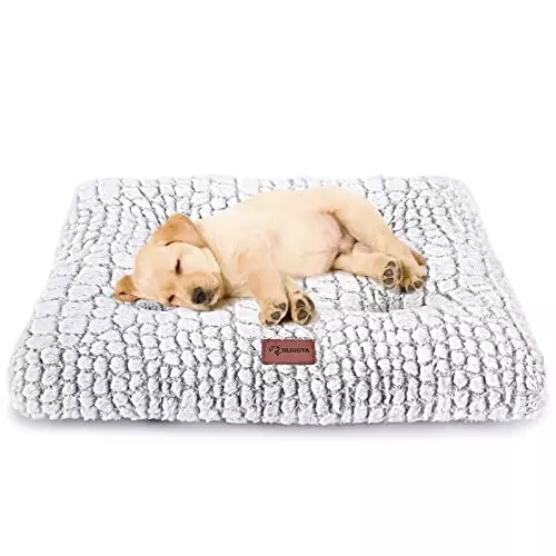 ULIGOTA Dog Bed Crate Pad Plush Dog Crate Mat for Small Medium Large Dogs Soft Dog Bed Anti Slip Fulffy Comfy Kennel Pad
